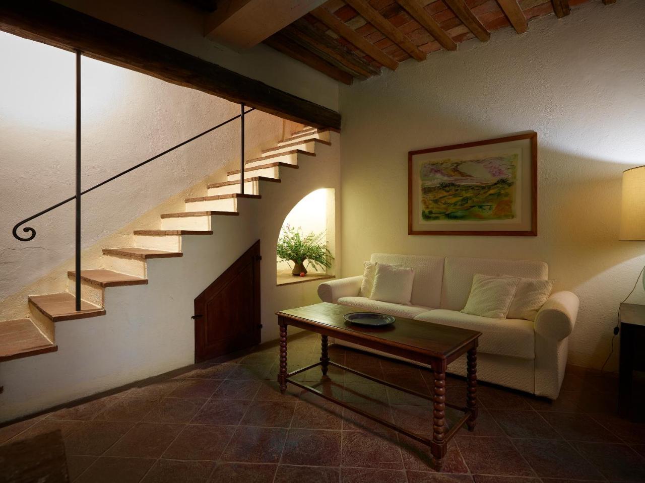 Borgo Lucignanello Bandini Villa ซาน จิโอวานนิ ดิอาซโซ ภายนอก รูปภาพ